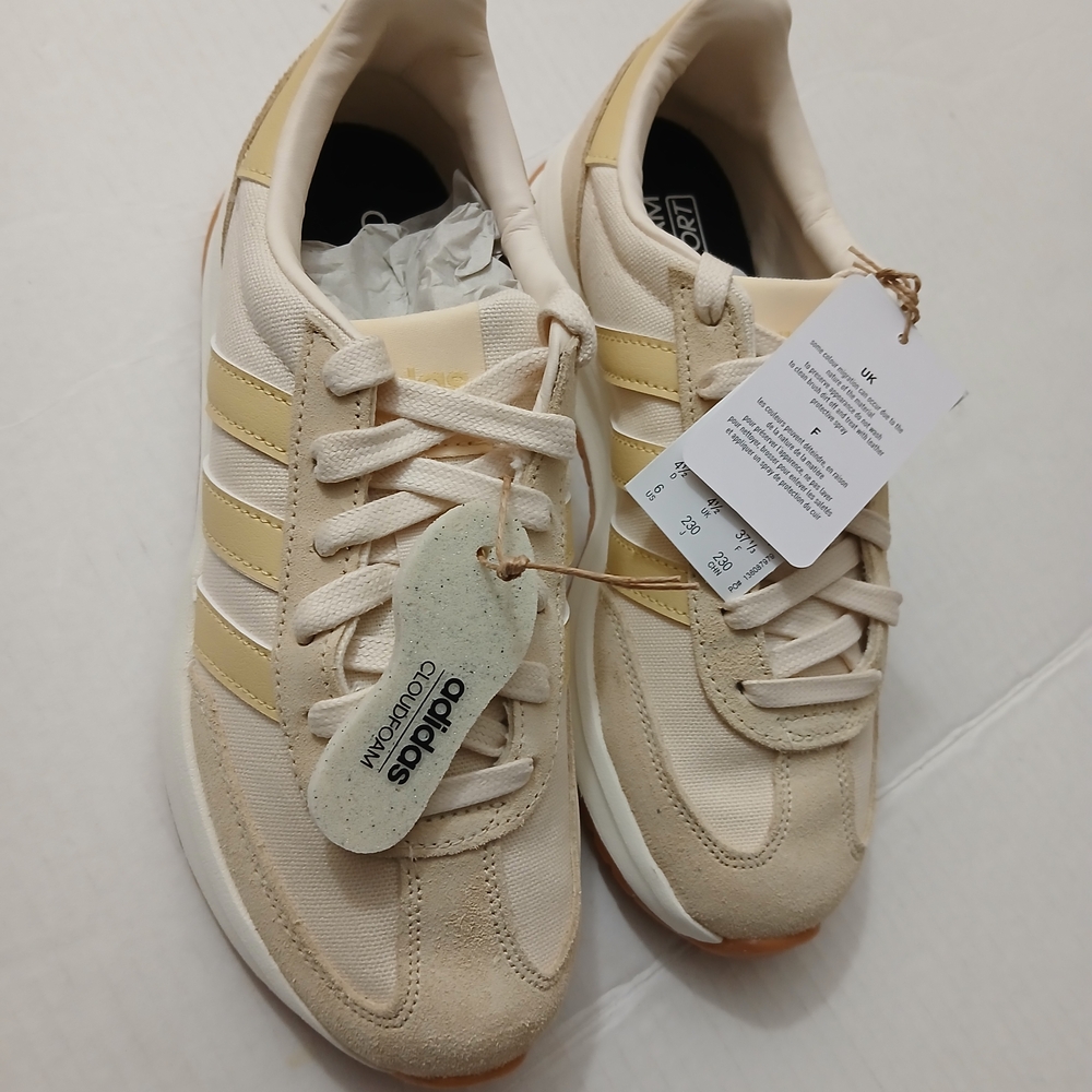 Adidas Women's Cream Sneakers Size 6 New $55 - Picture 13 of 13